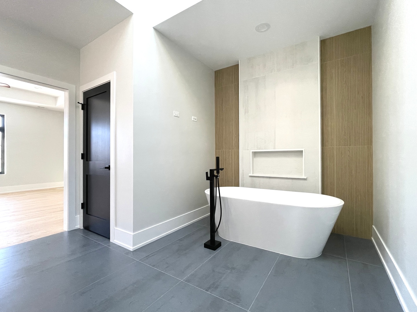 10226 S 81st Avenue, Palos Hills, IL 60465