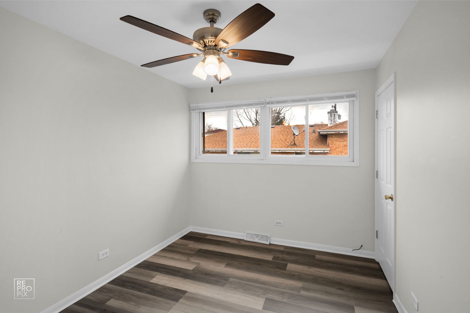 502 E Memorial Road, Bensenville, IL 60106