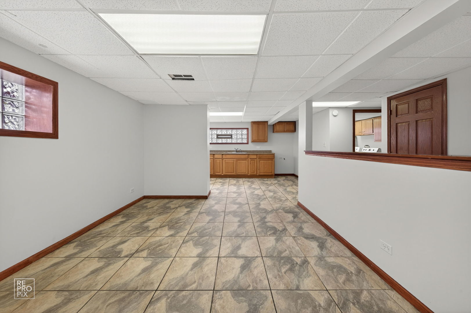 502 E Memorial Road, Bensenville, IL 60106