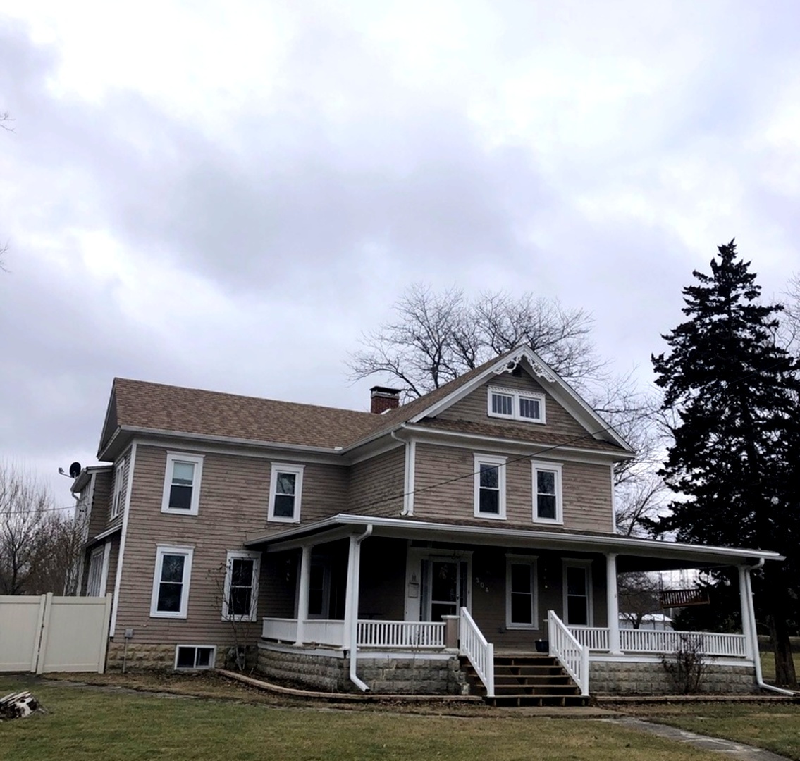 304 S Poplar Street, Onarga, IL 60955