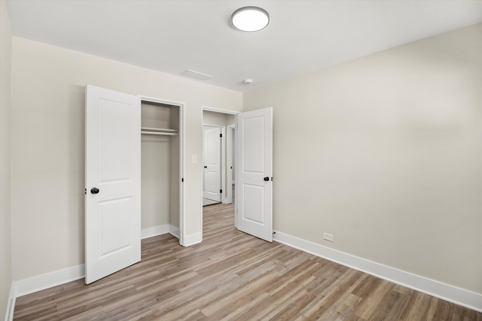 16460 Honore Avenue, Markham, IL 60428