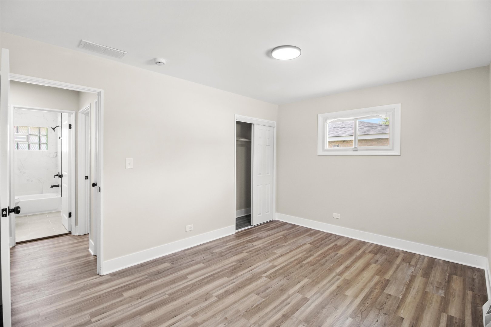 16460 Honore Avenue, Markham, IL 60428