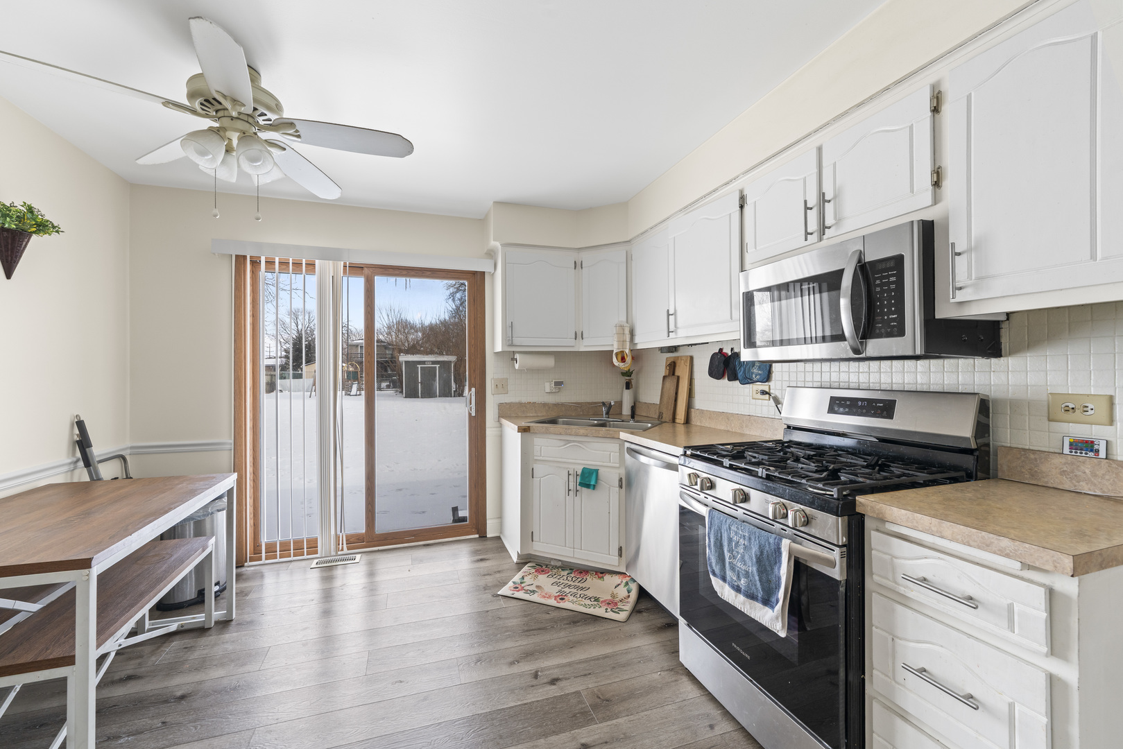 9109 Crescent Court, Oak Lawn, IL 60453