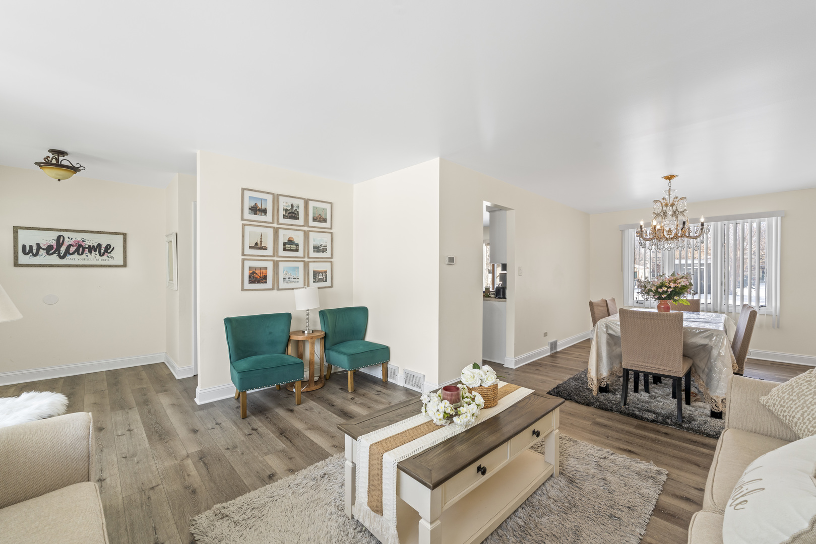 9109 Crescent Court, Oak Lawn, IL 60453