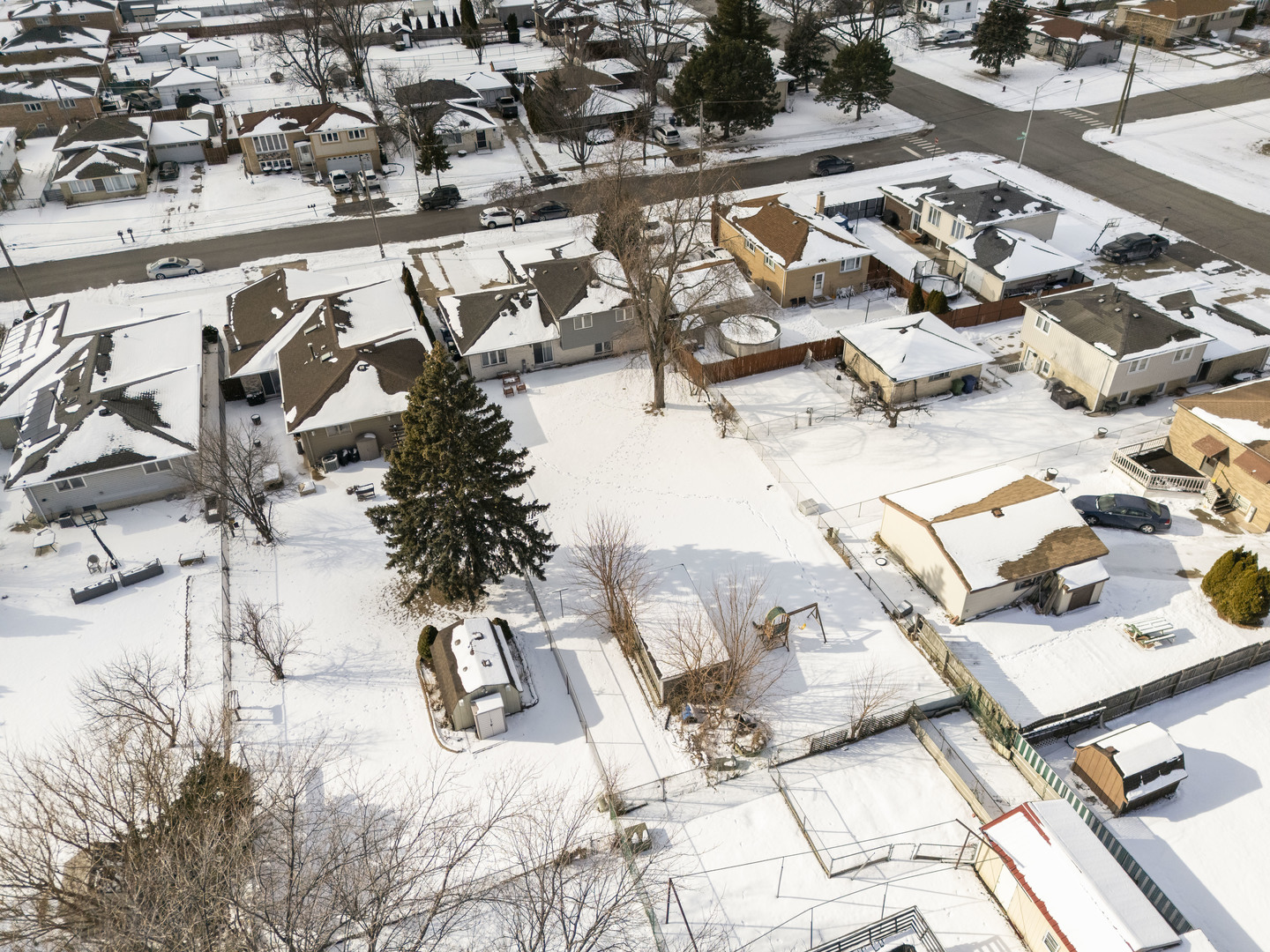 9109 Crescent Court, Oak Lawn, IL 60453