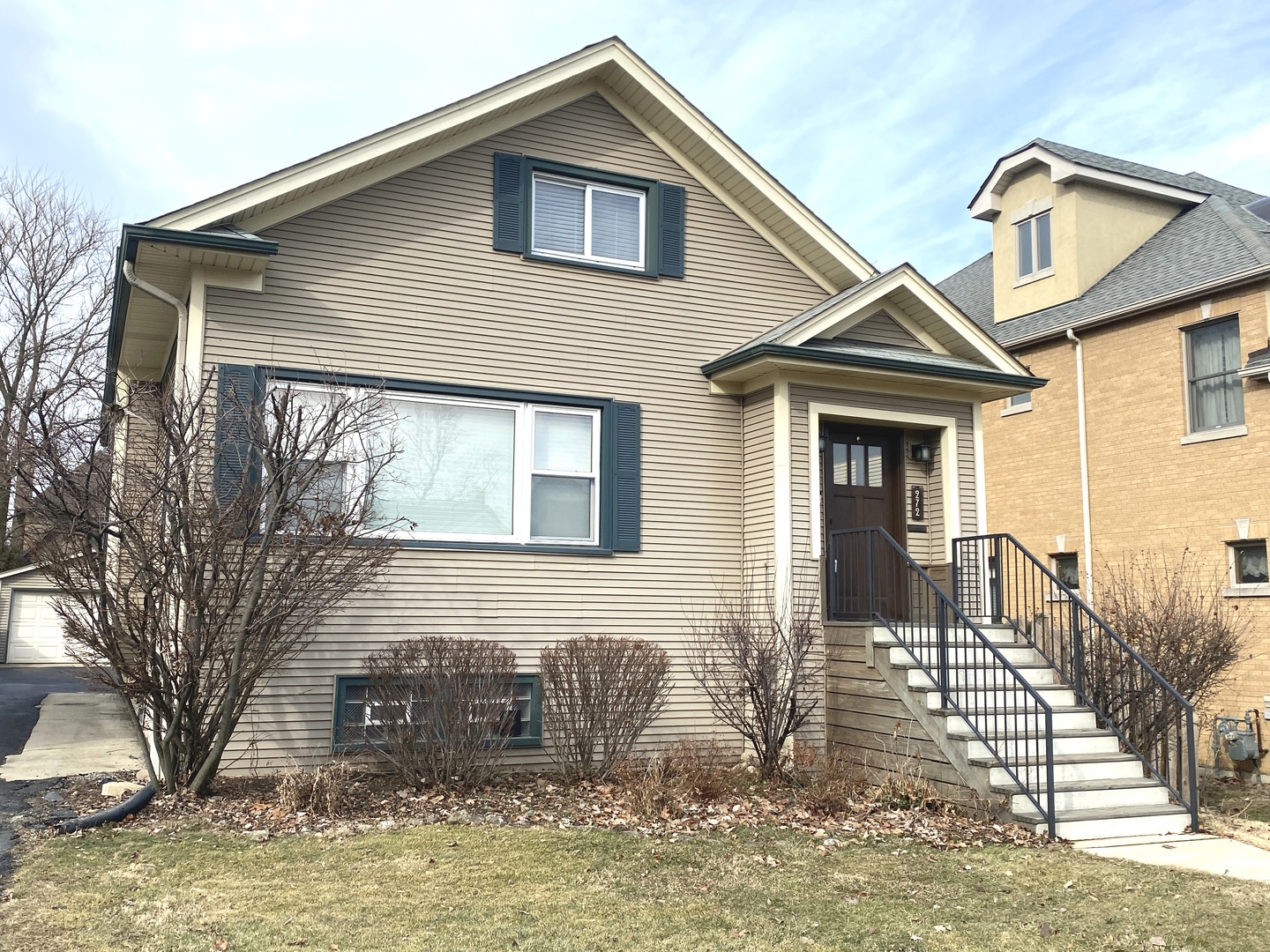 272 N Willow Road, Elmhurst, IL 60126