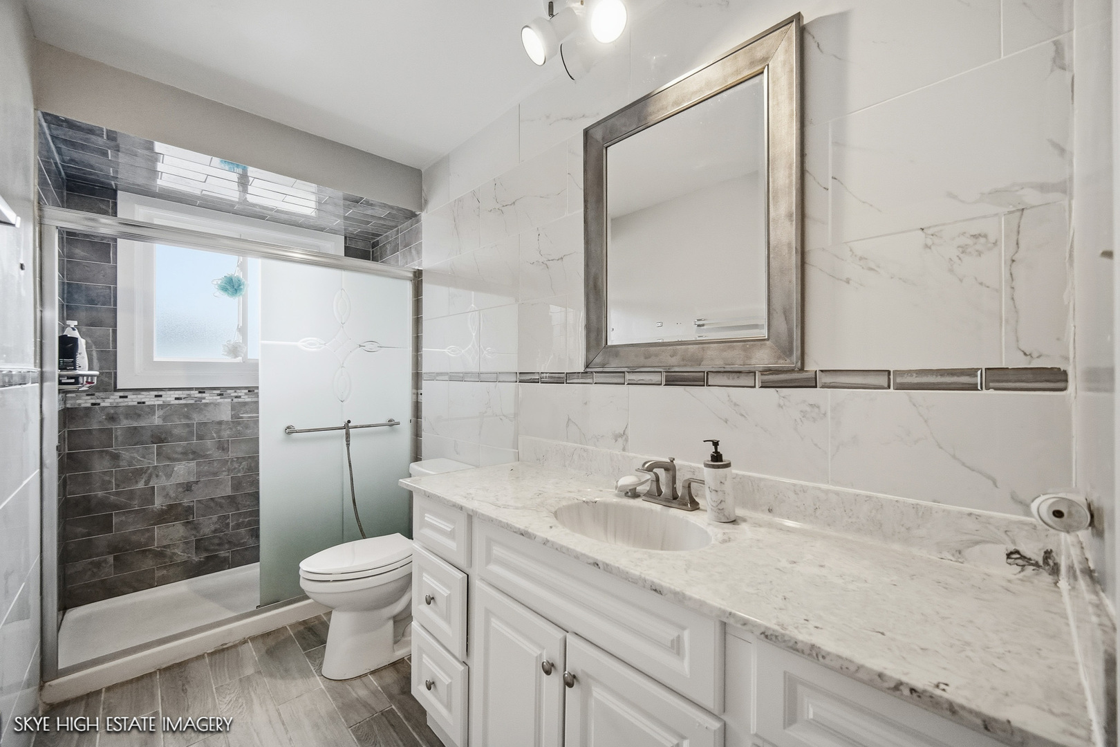 16798 91ST Avenue, Orland Hills, IL 60477