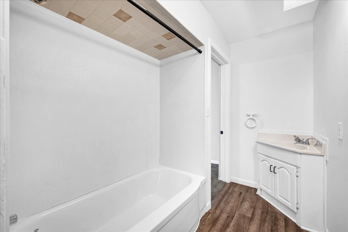 340 E Baker Street, Bloomington, IL 61701