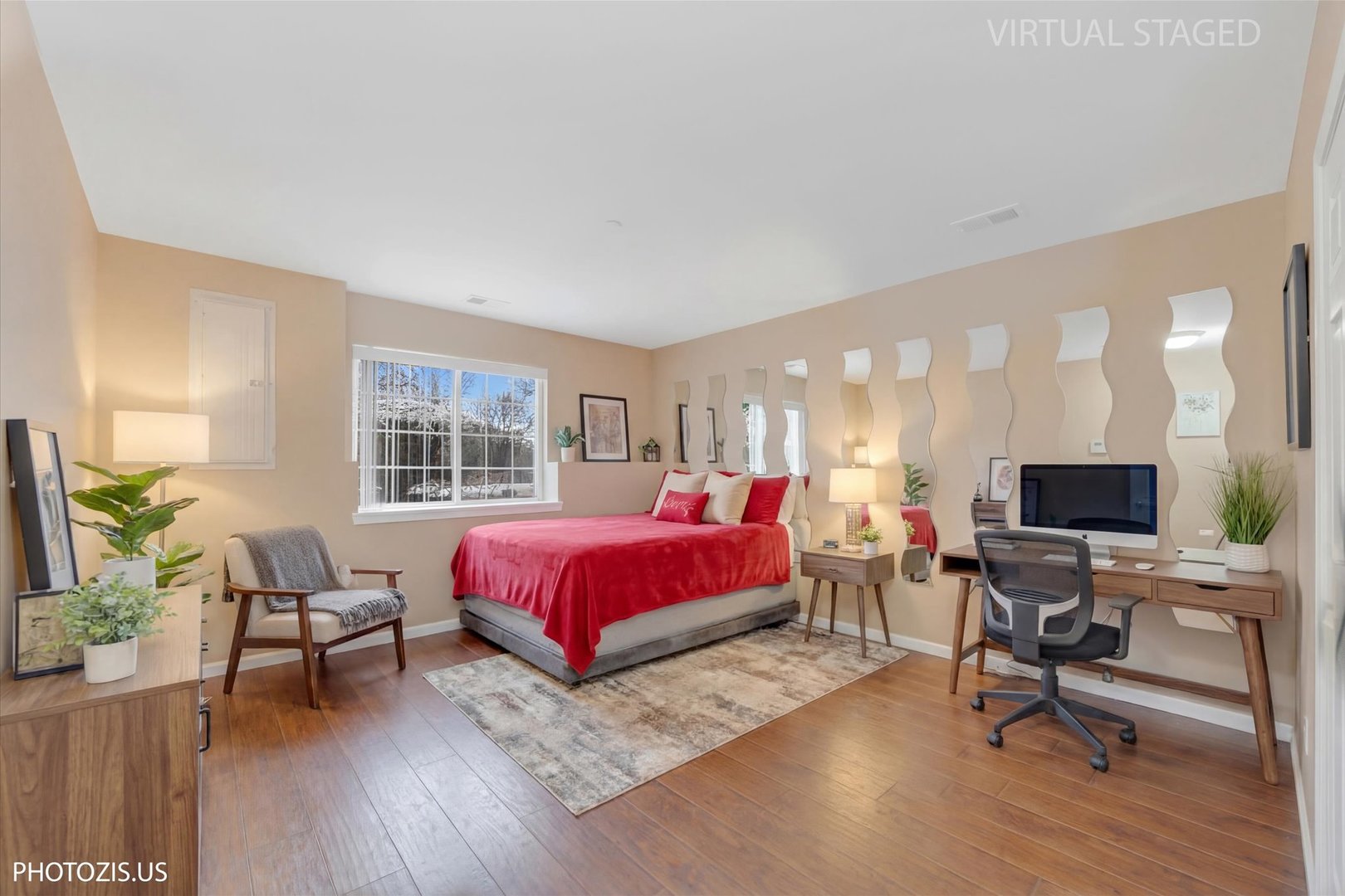 15 E WILLOW Road, Wheeling, IL 60090