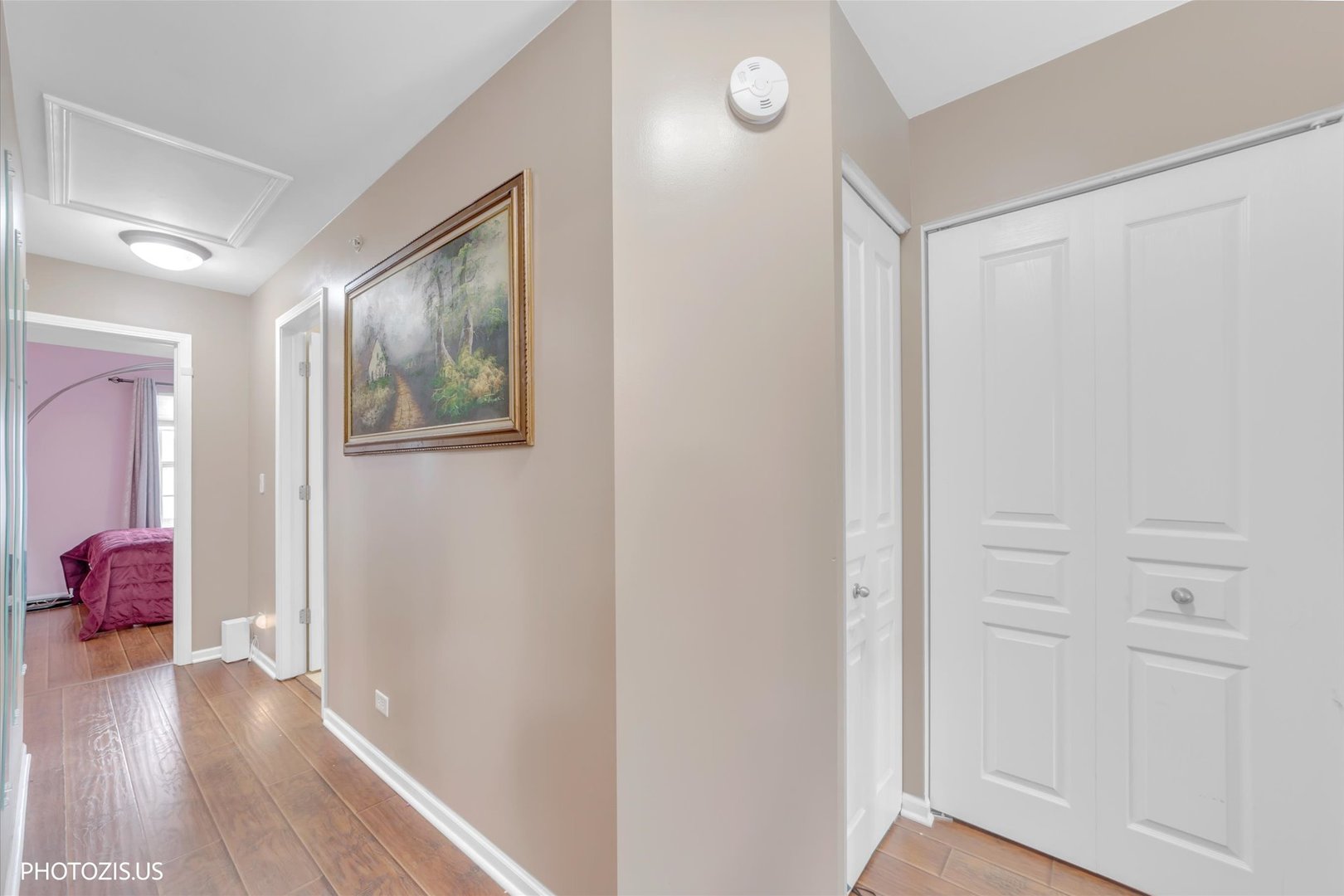 15 E WILLOW Road, Wheeling, IL 60090