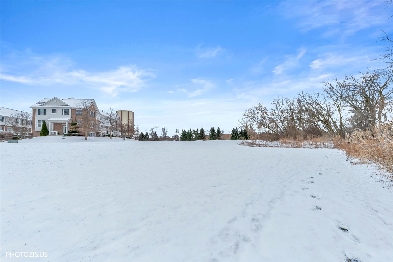 15 E WILLOW Road, Wheeling, IL 60090