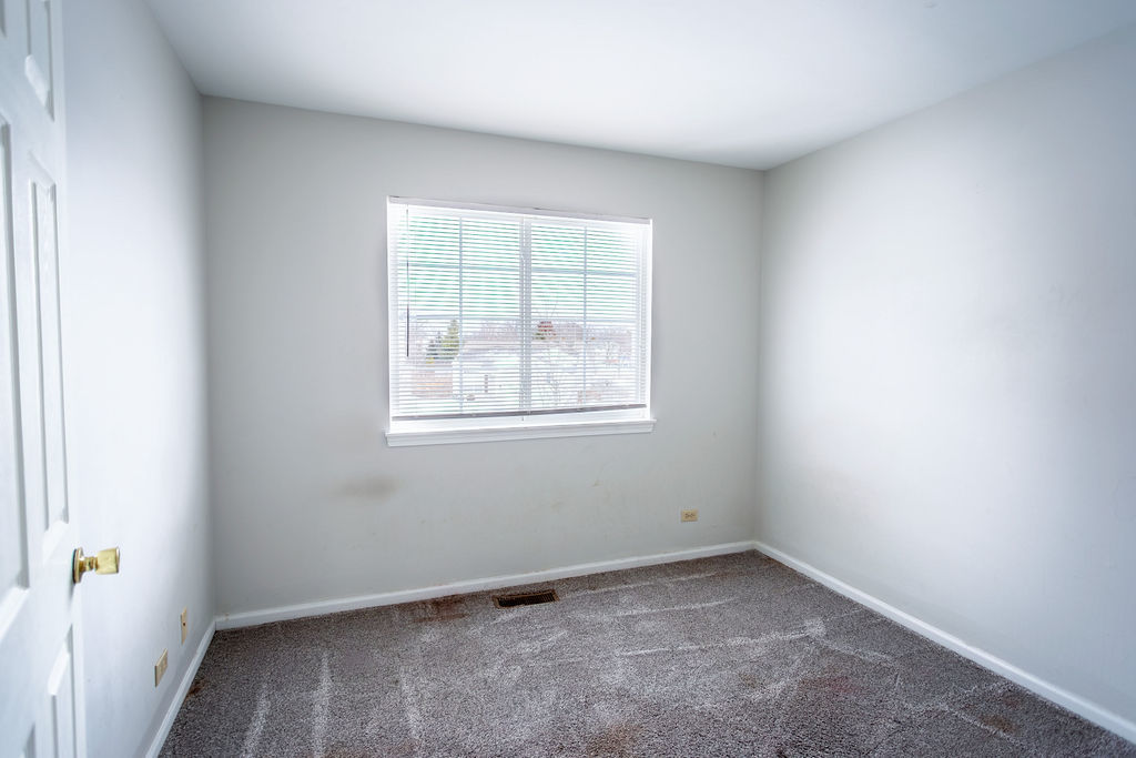 7663 Gamay Court, Gurnee, IL 60031