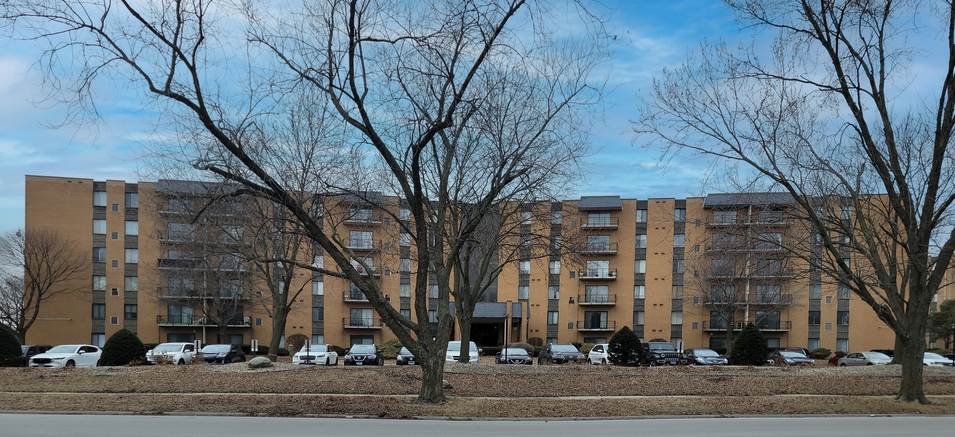 700 N Bruce Lane #408, Glenwood, IL 60425