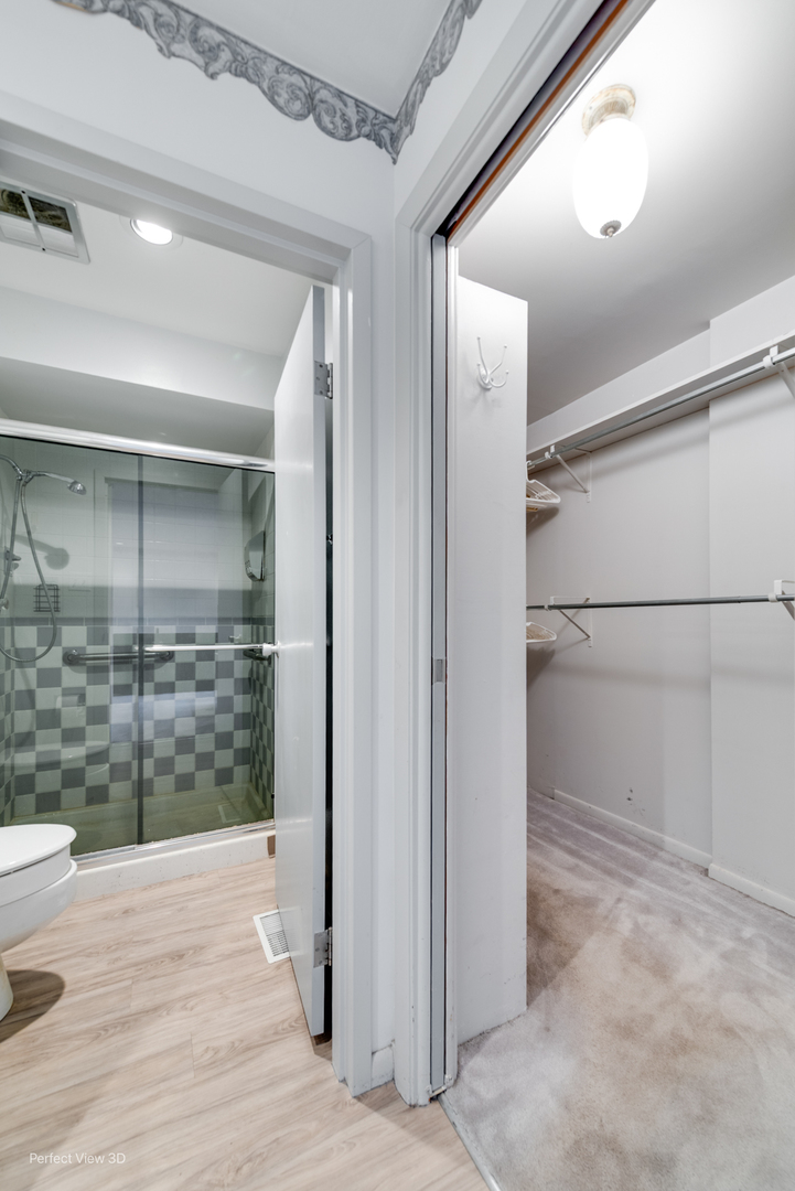 700 N Bruce Lane #408, Glenwood, IL 60425