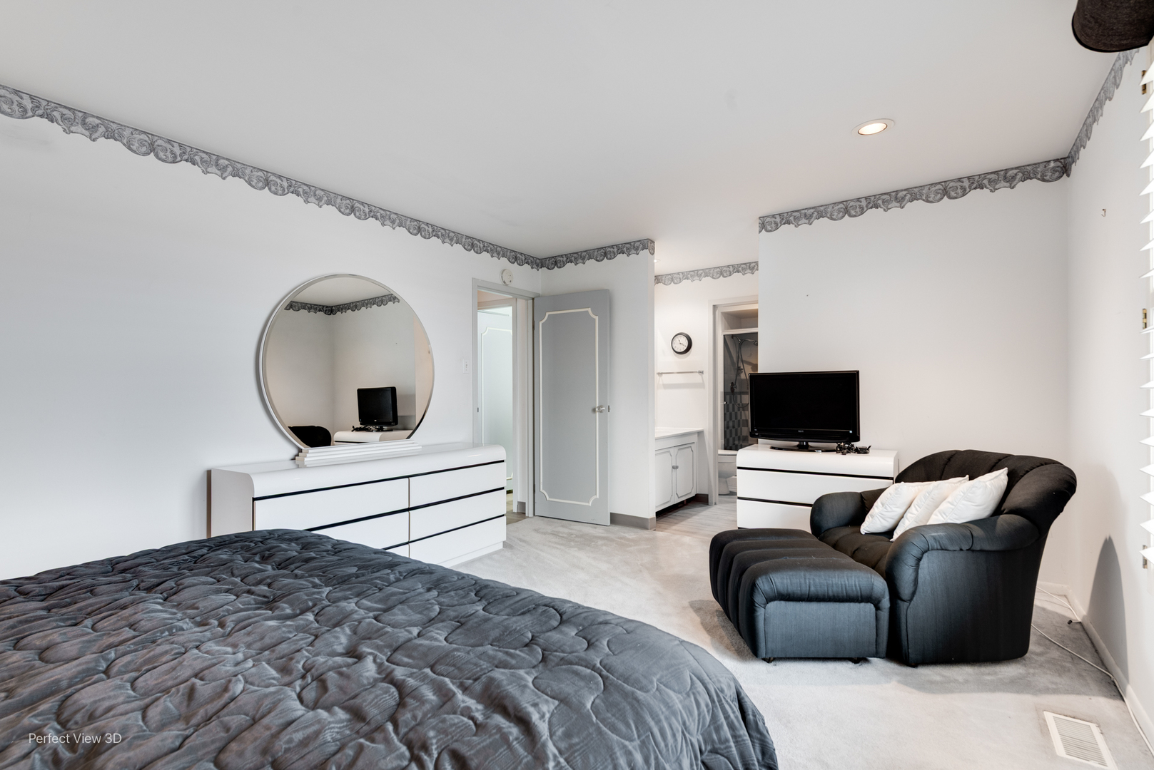 700 N Bruce Lane #408, Glenwood, IL 60425