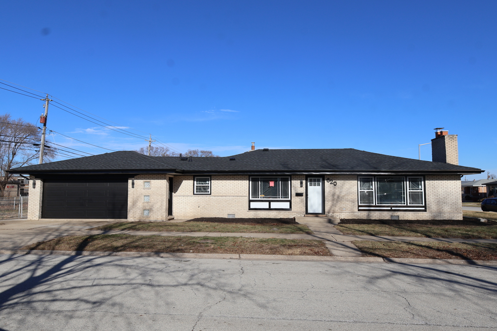 620 Yates Avenue, Calumet City, IL 60409