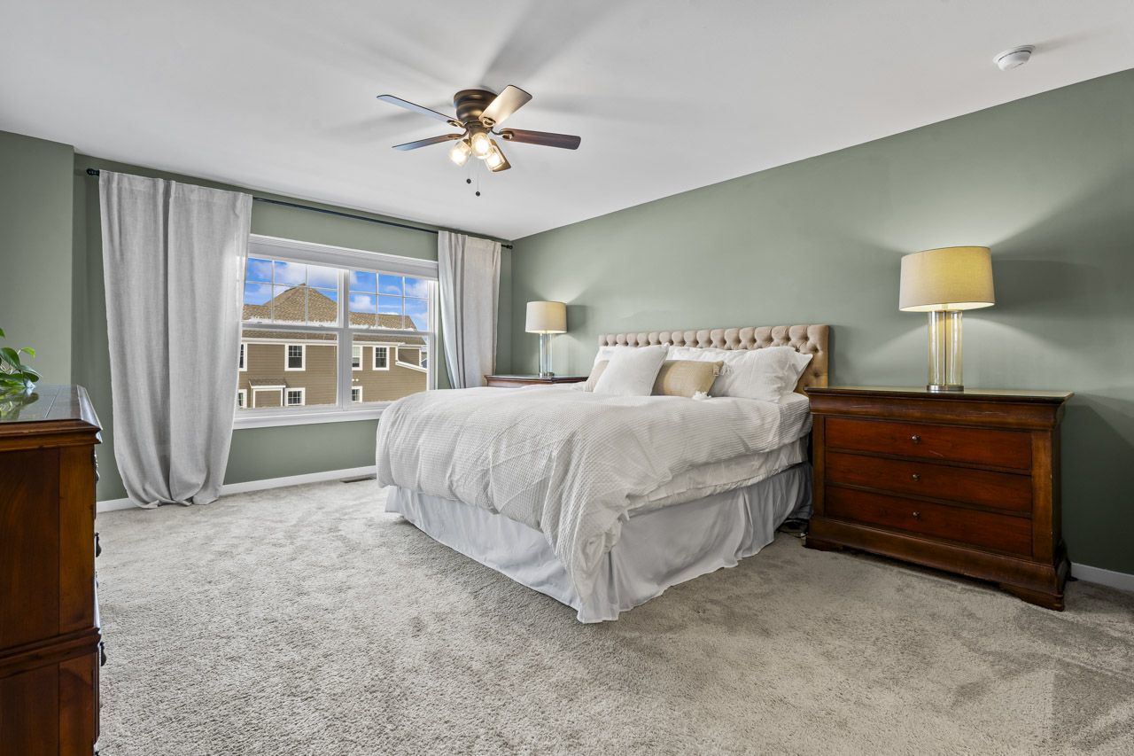 249 Hoffmann Drive, Buffalo Grove, IL 60089