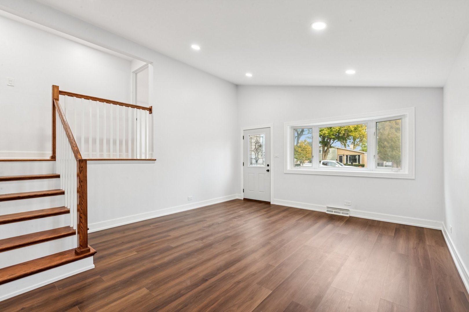 26 N Craig Place, Lombard, IL 60148