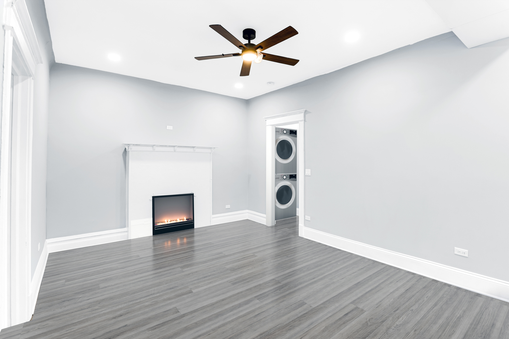 5343 S Indiana Avenue #2, Chicago, IL 60615