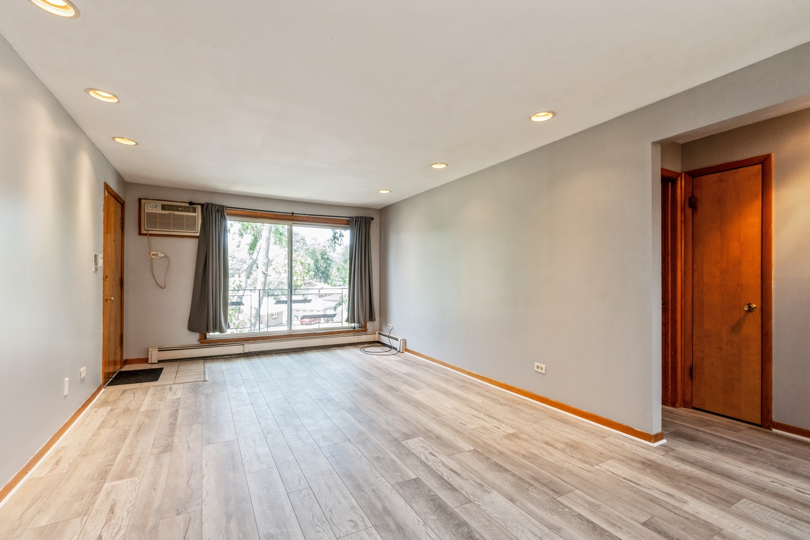 17421 70th Avenue #6E, Tinley Park, IL 60477