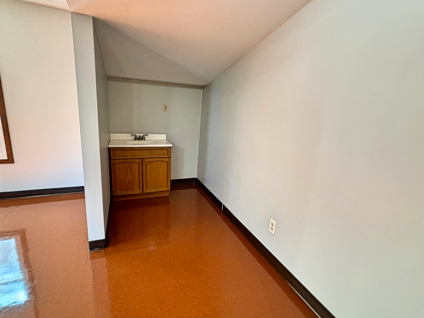 405 W Division Street, Coal City, IL 60416