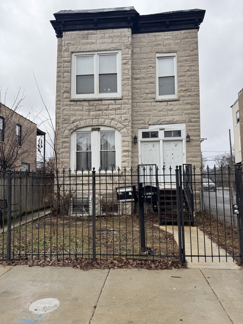1826 S Kedzie Avenue, Chicago, IL 60623