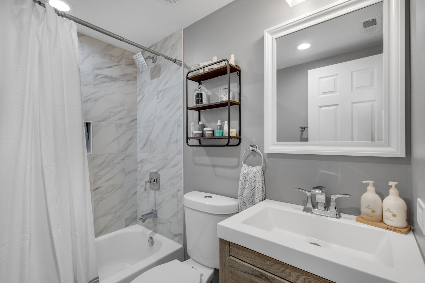 16446 W 147th Place, Lockport, IL 60441