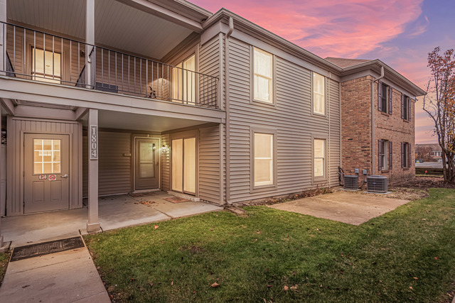 1804 FAYETTE Walk #C, Hoffman Estates, IL 60169