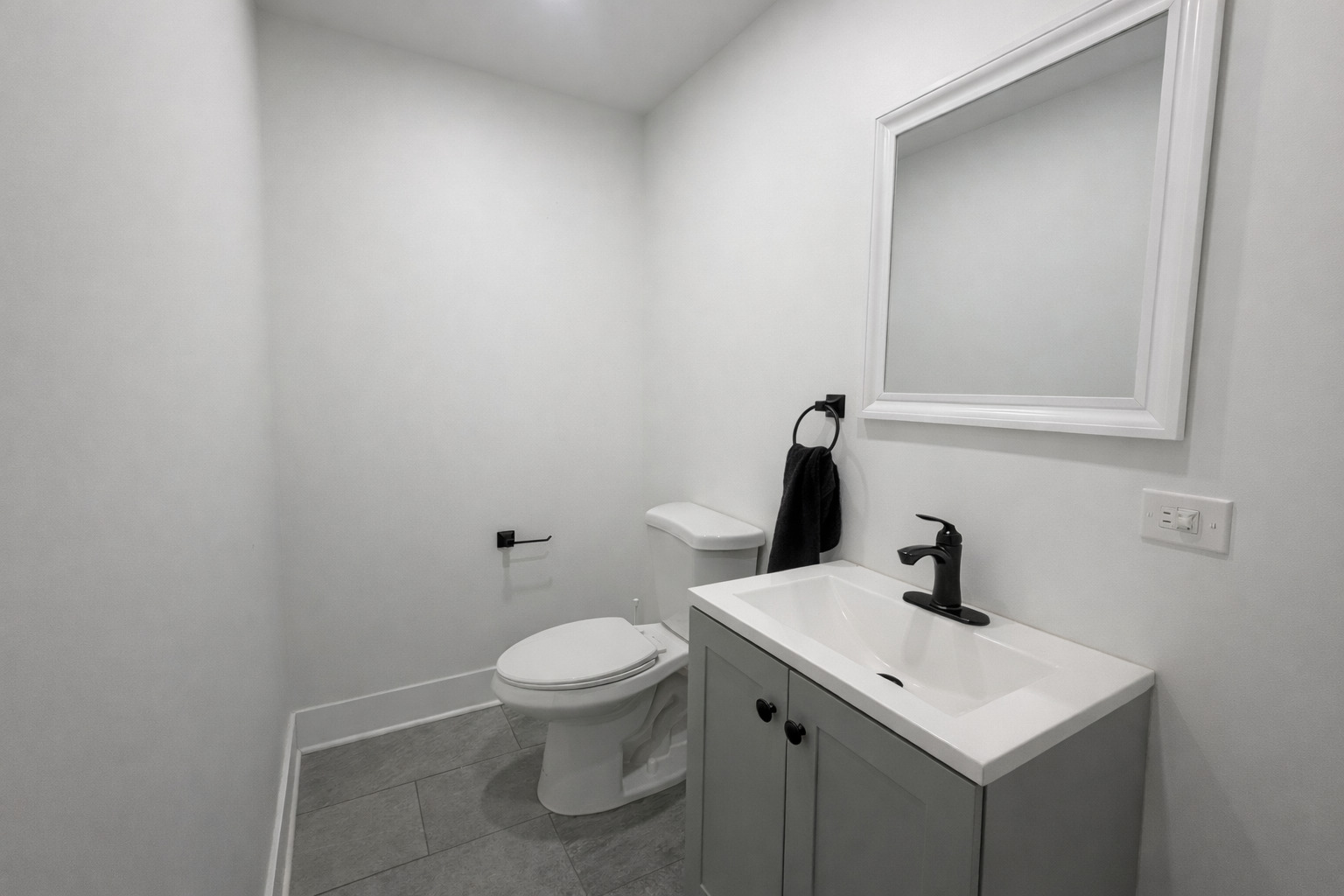 4937 S Prairie Avenue, Chicago, IL 60615