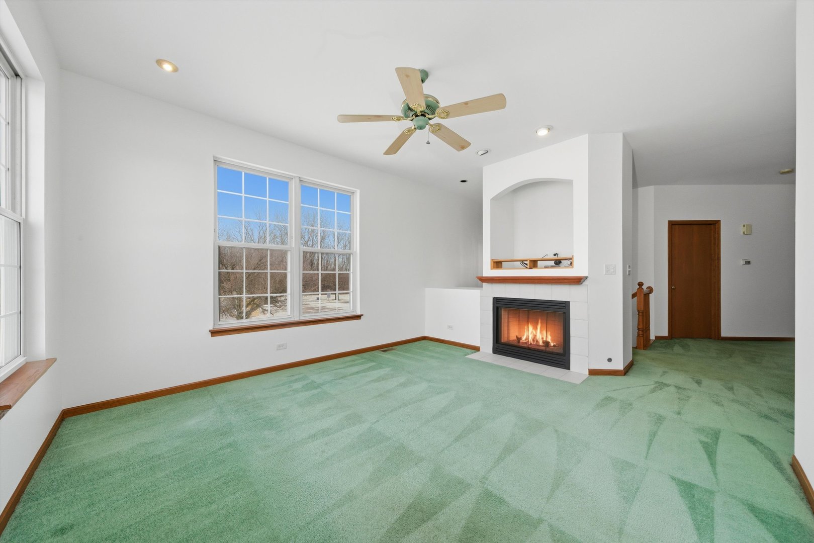 2949 Woodside Drive, Joliet, IL 60431