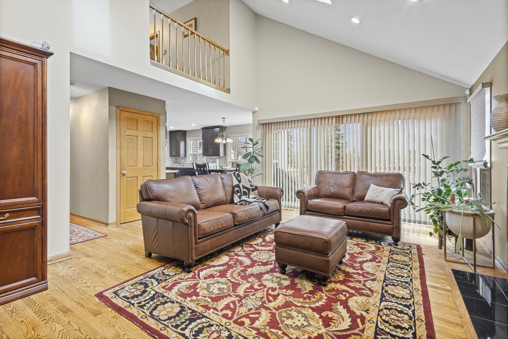 47 N Sterling Heights Road, Vernon Hills, IL 60061