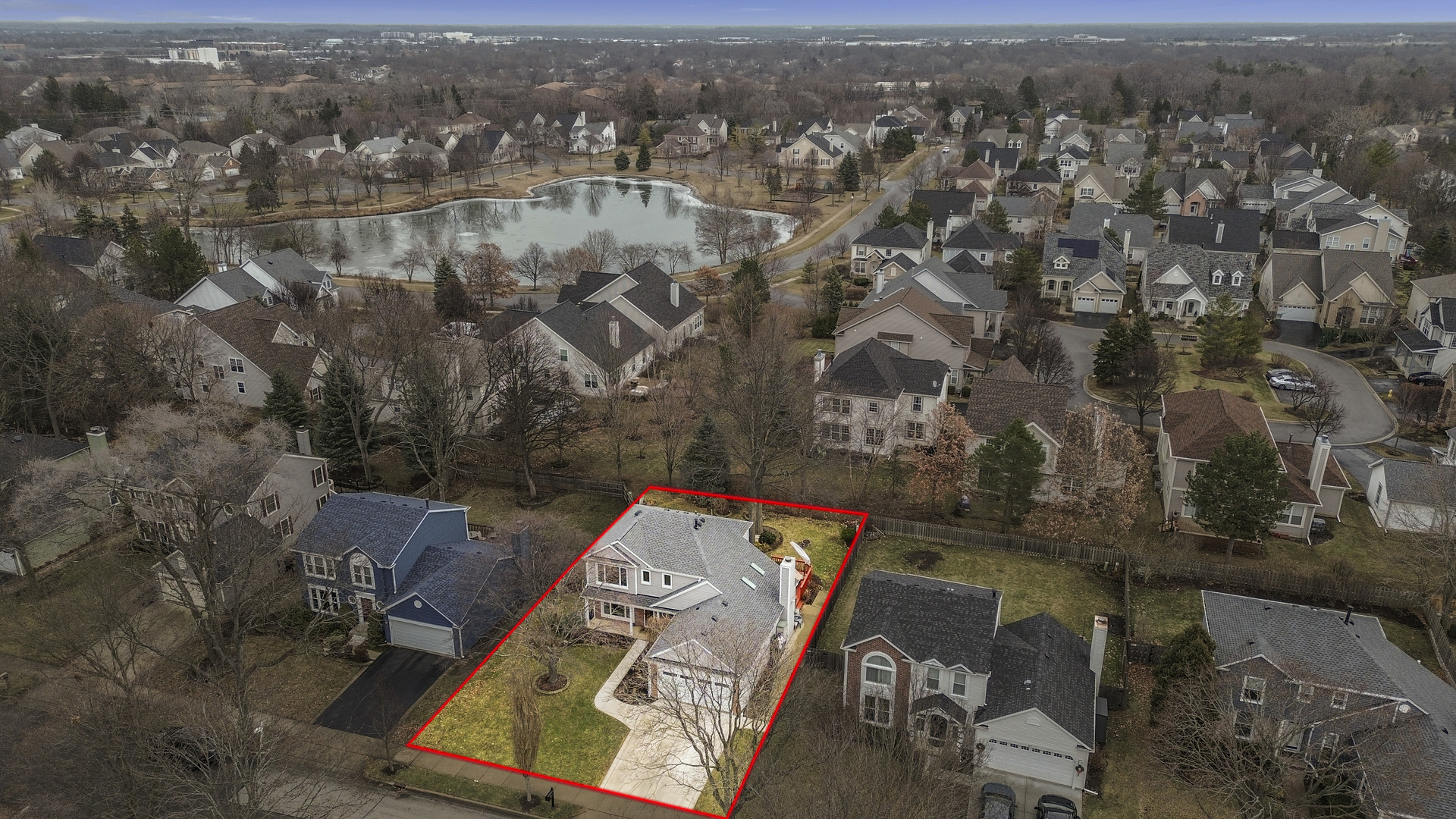 47 N Sterling Heights Road, Vernon Hills, IL 60061