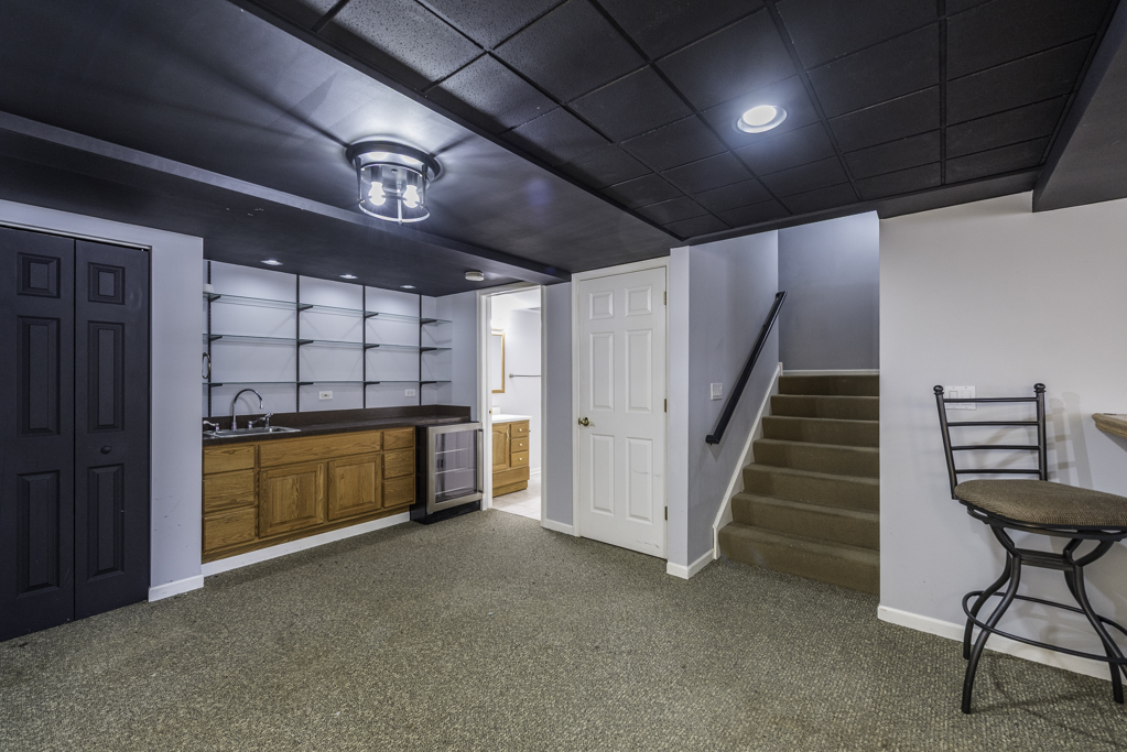 367 N Carlisle Court, Round Lake, IL 60073