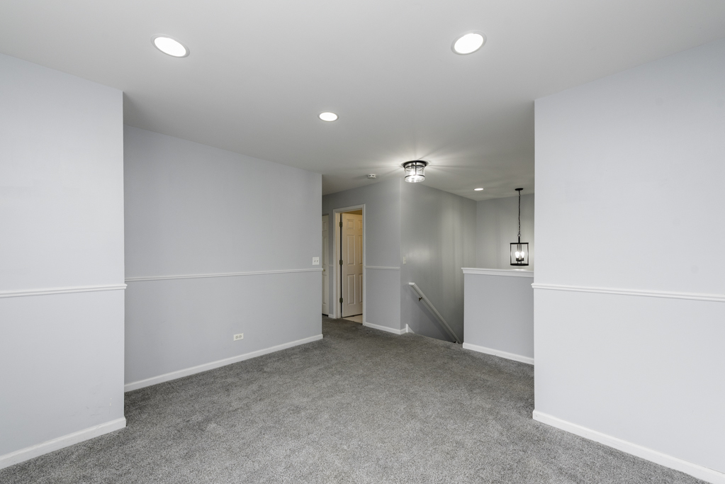 367 N Carlisle Court, Round Lake, IL 60073