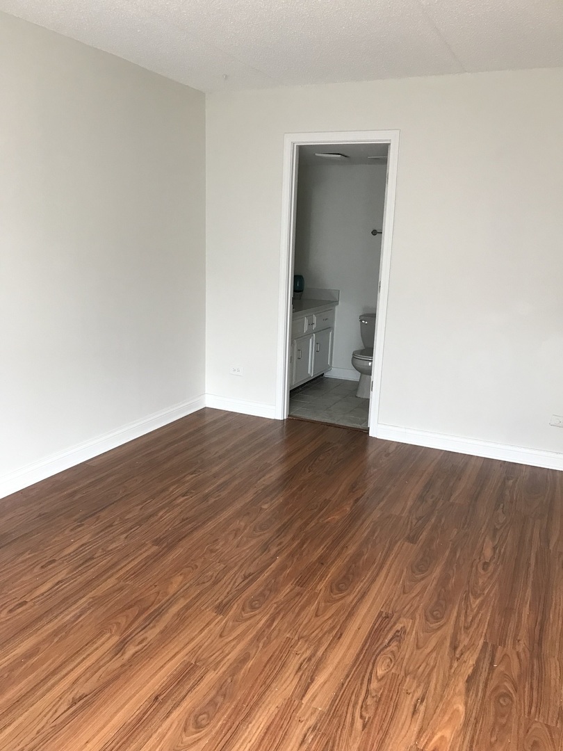 15817 S Orlan Brook Drive #32, Orland Park, IL 60462