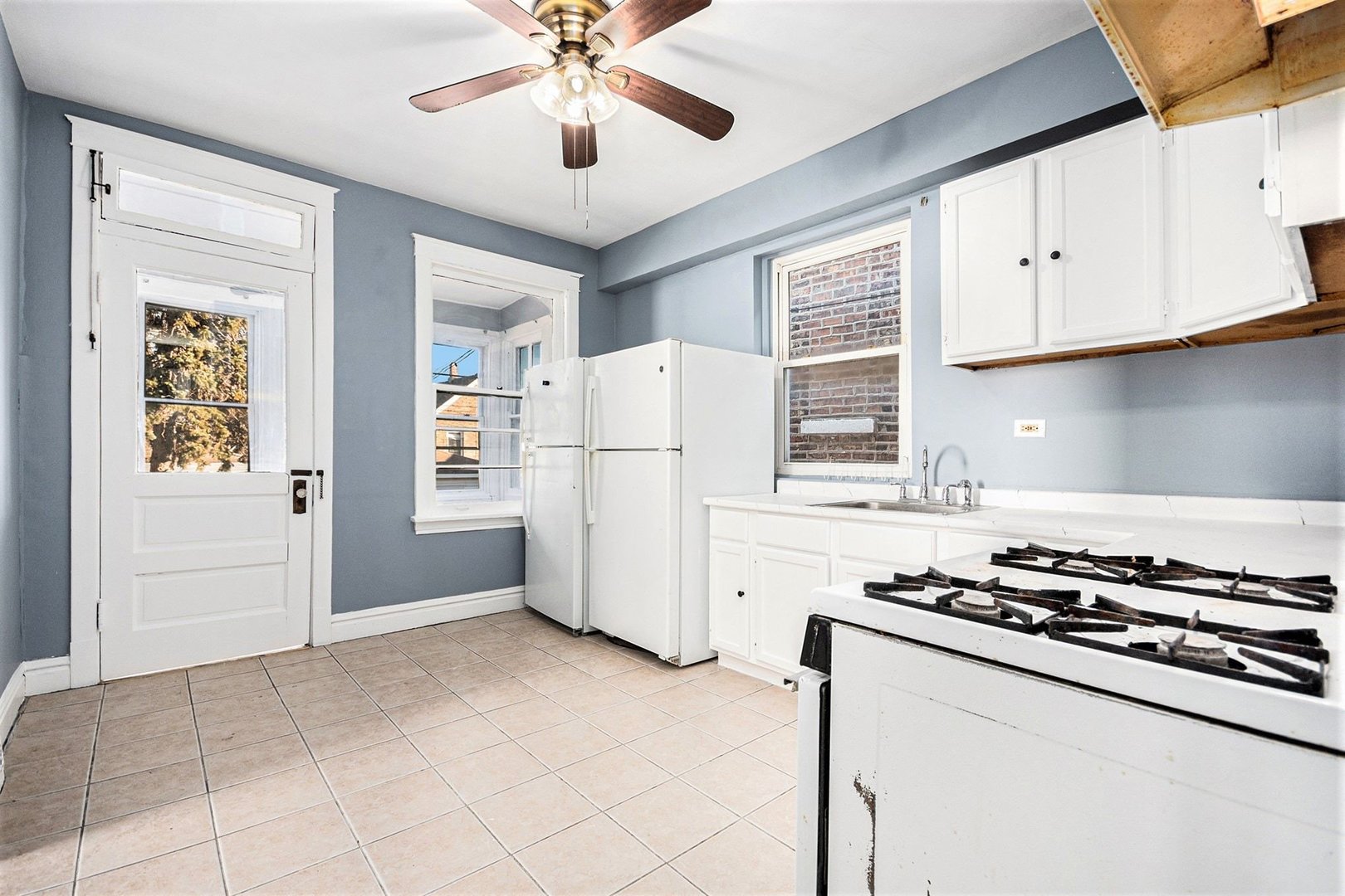 3025 S Millard Avenue, Chicago, IL 60623