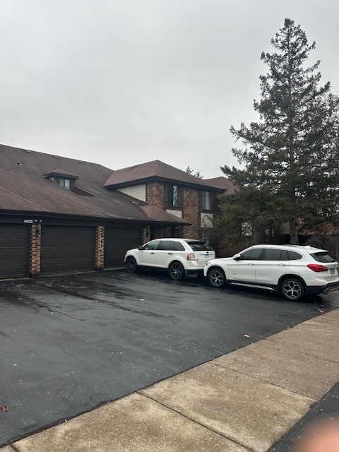 3341 184th Street #1B, Homewood, IL 60430