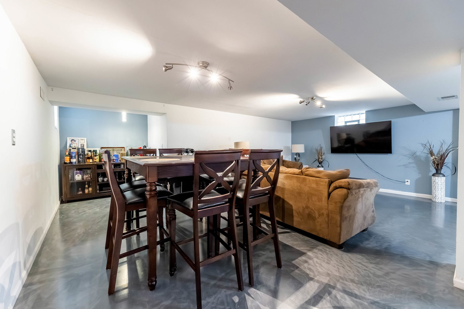 1210 Campbell Street, Joliet, IL 60435