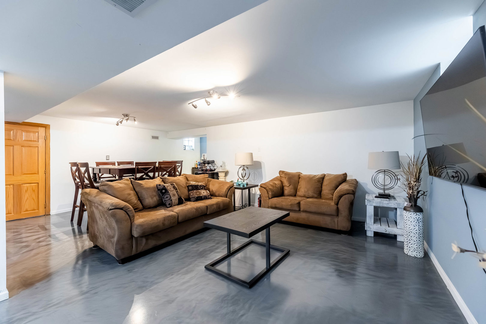 1210 Campbell Street, Joliet, IL 60435