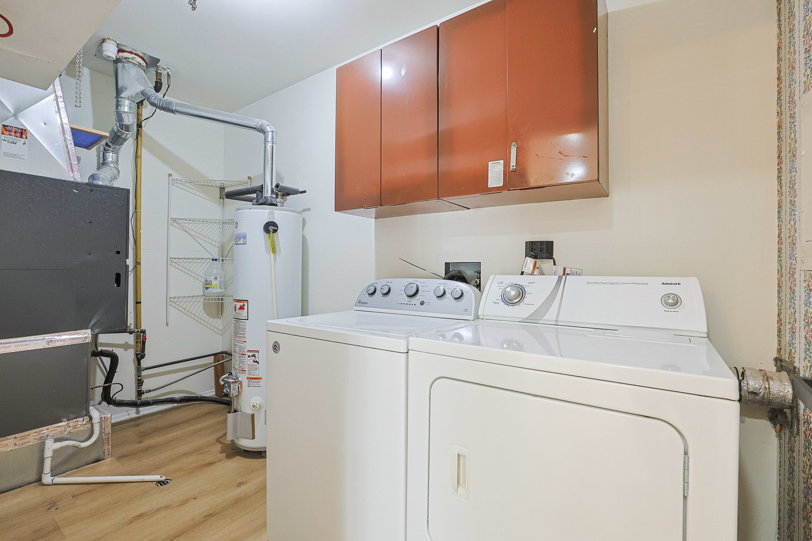 7784 Huntington Circle, Hanover Park, IL 60133