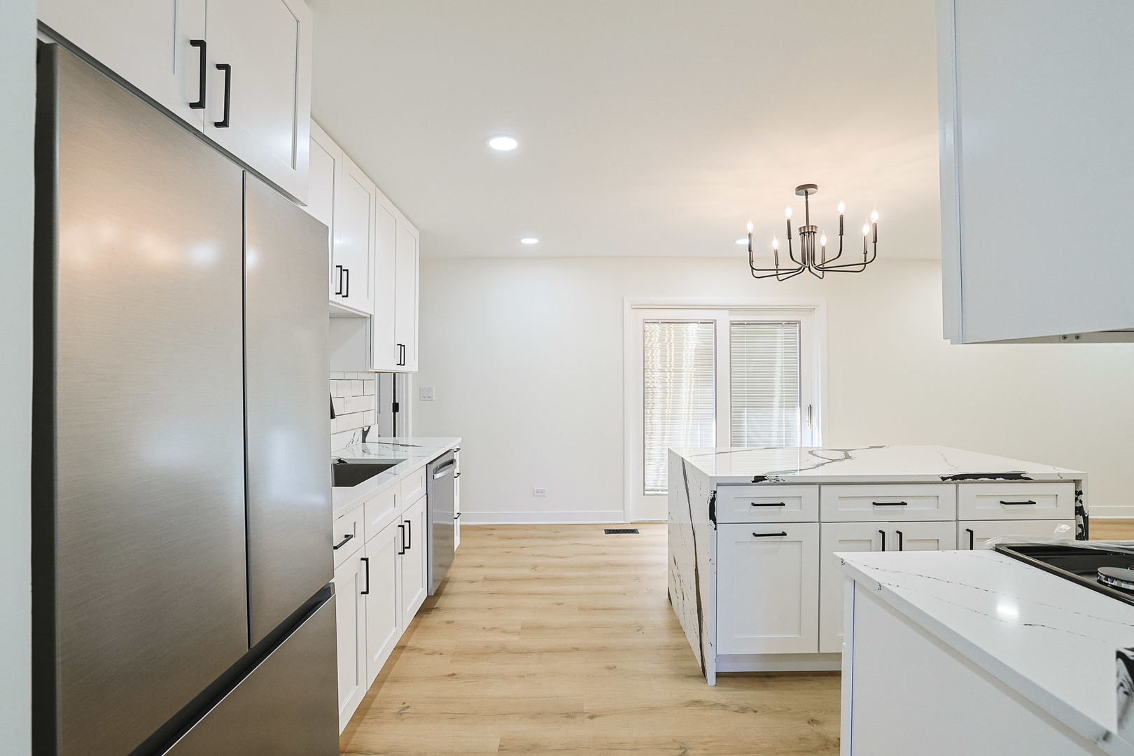 7784 Huntington Circle, Hanover Park, IL 60133