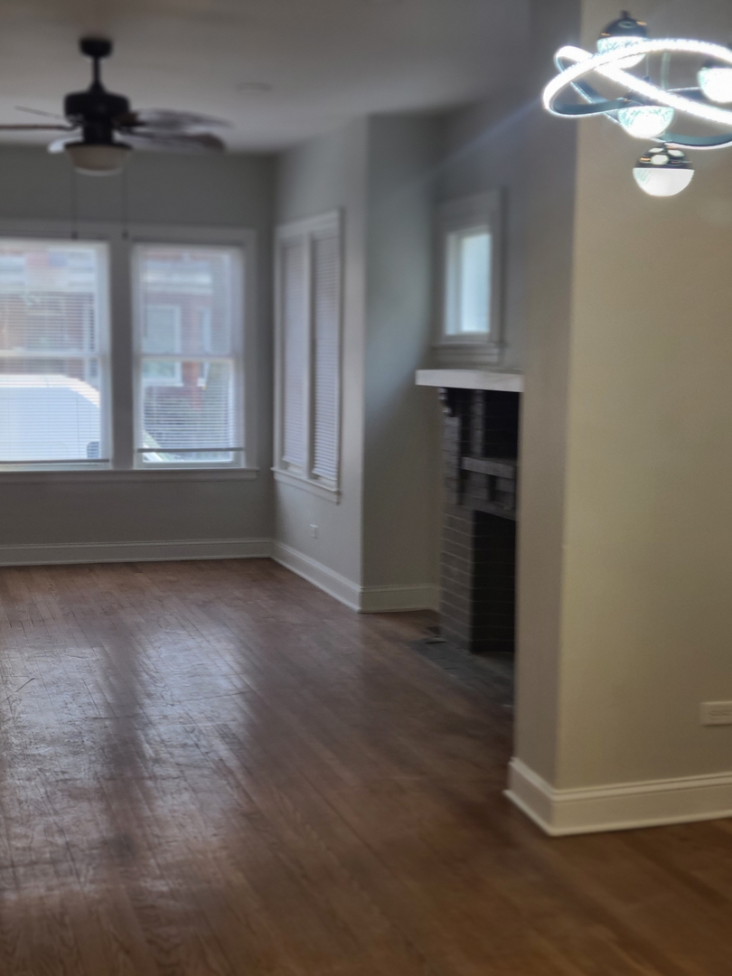 7744 S CHAMPLAIN Avenue, Chicago, IL 60619