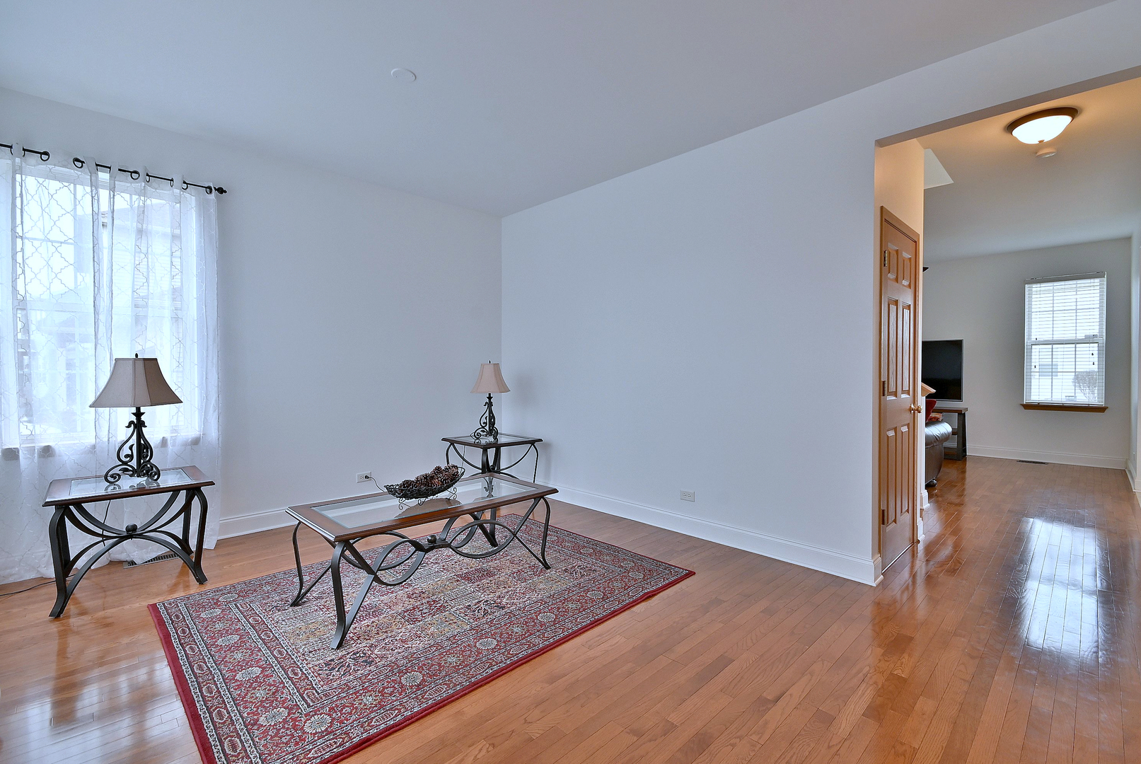 410 Manchester Road, Oswego, IL 60543