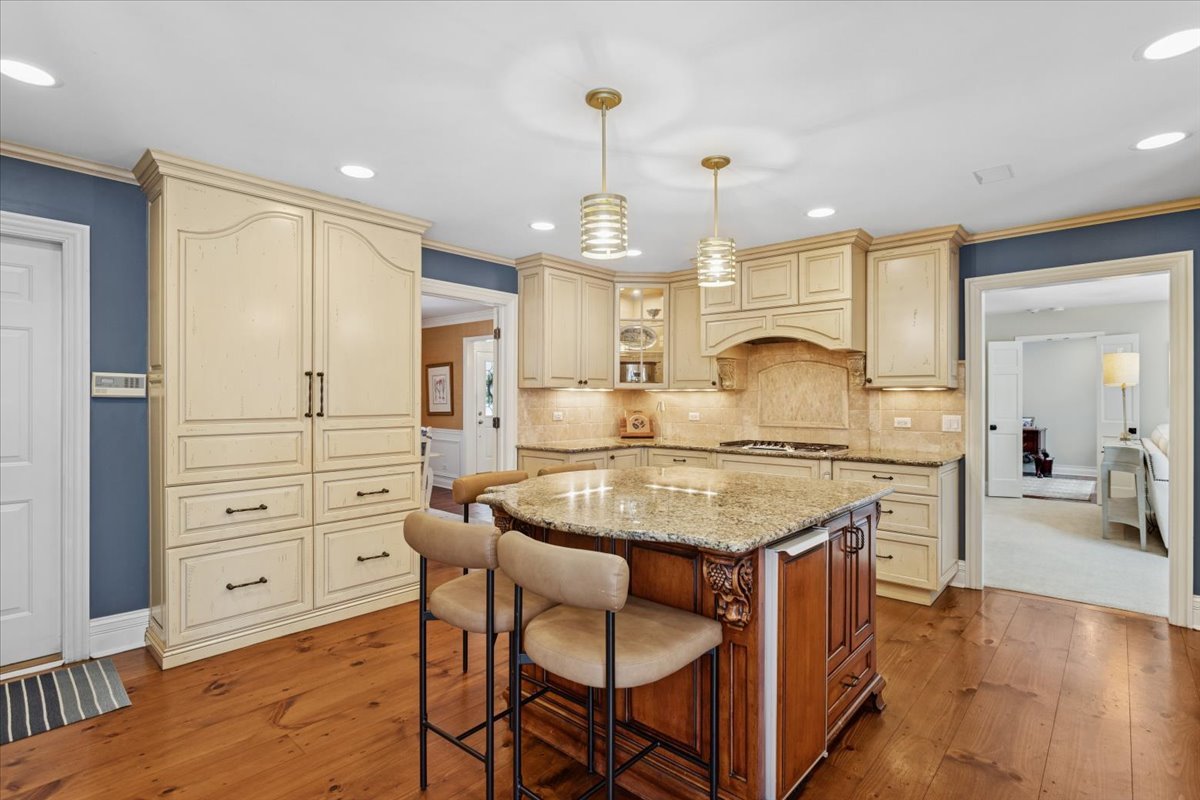 2250 Lisson Road, Naperville, IL 60565