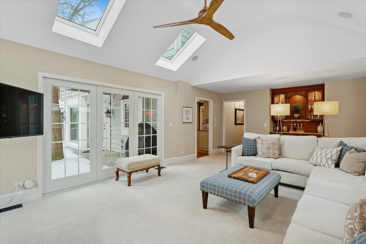 2250 Lisson Road, Naperville, IL 60565