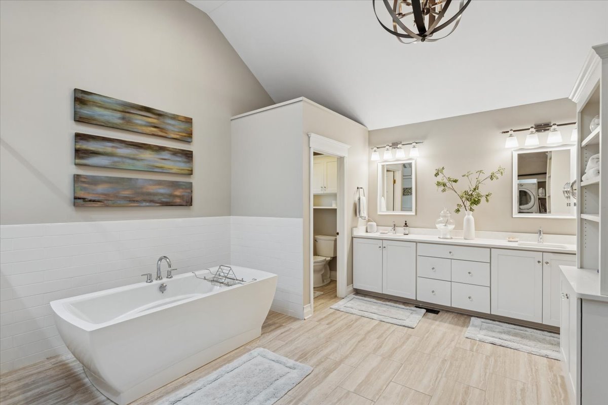 2250 Lisson Road, Naperville, IL 60565