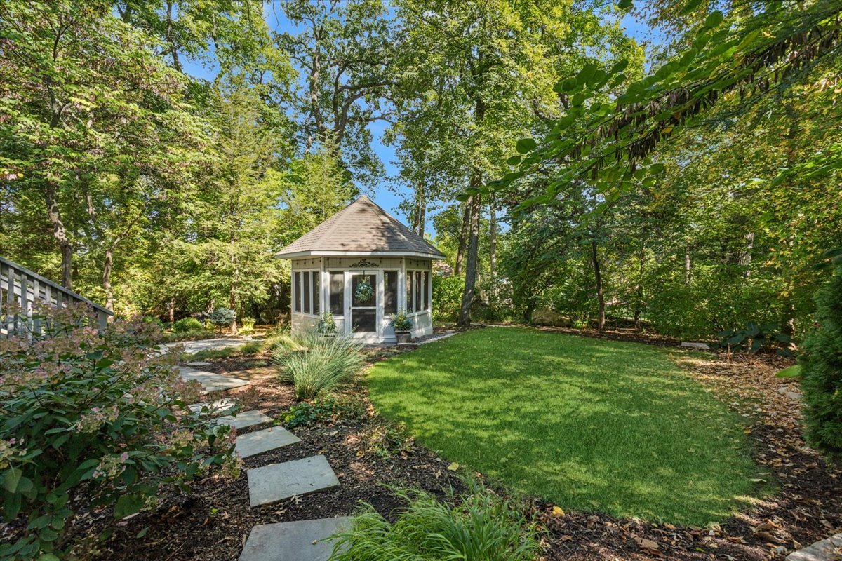 2250 Lisson Road, Naperville, IL 60565