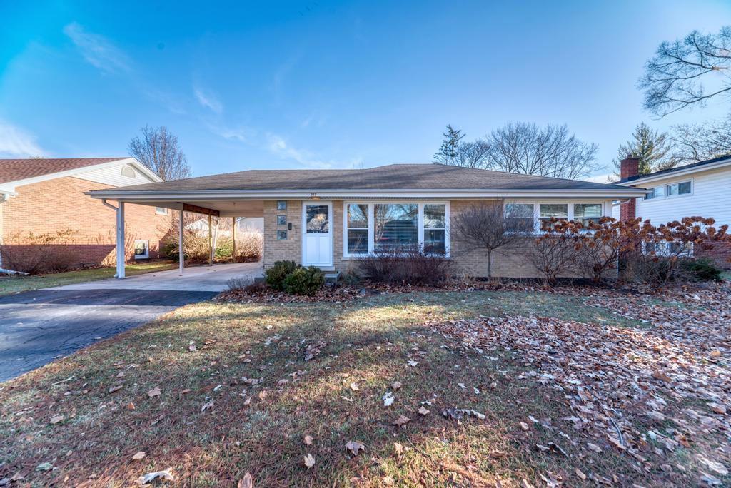 Arlington Heights, IL 60005