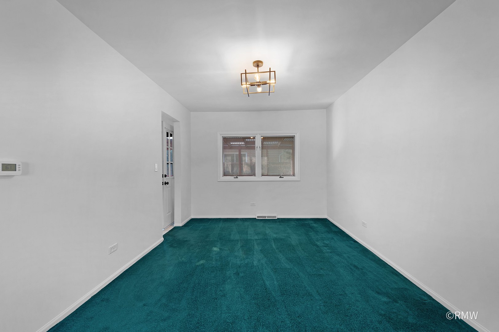 1800 N Iris Drive, Palatine, IL 60074