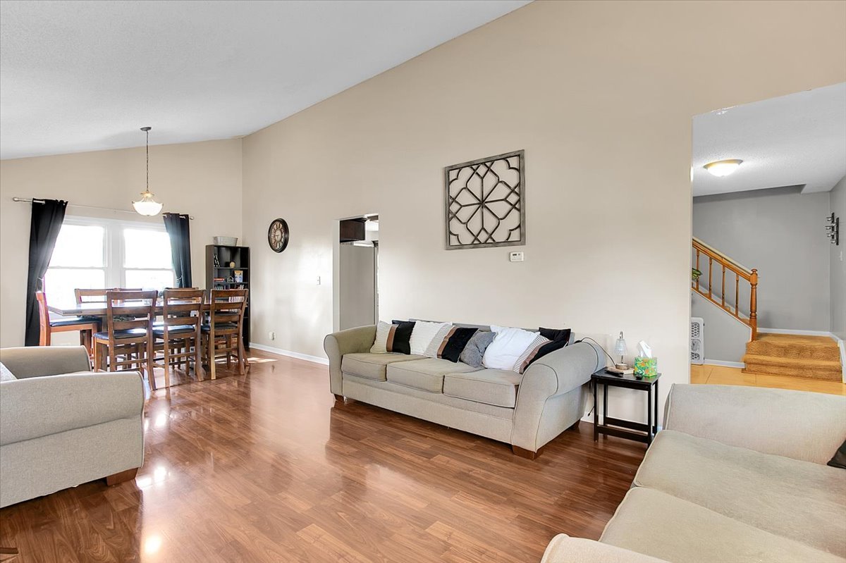 2509 Brook Lane, Aurora, IL 60504